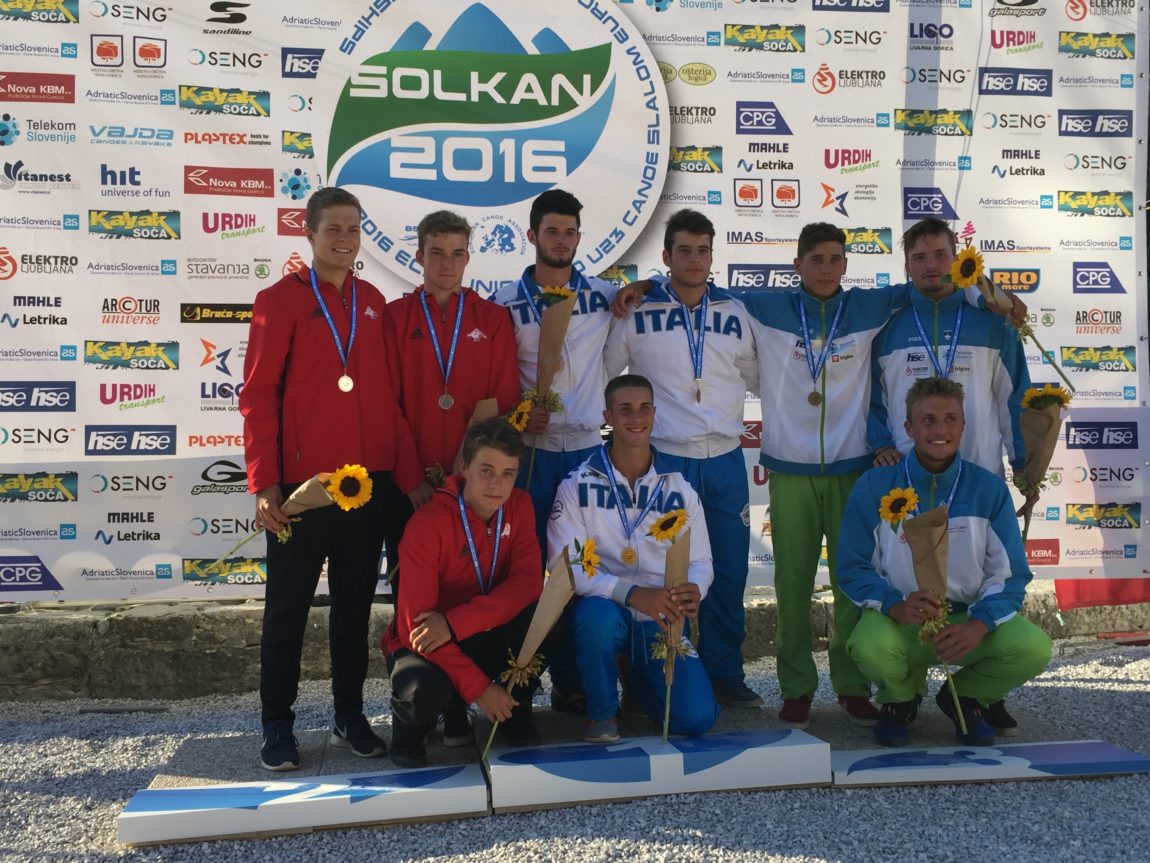 C1M-hlidky-podium.jpg