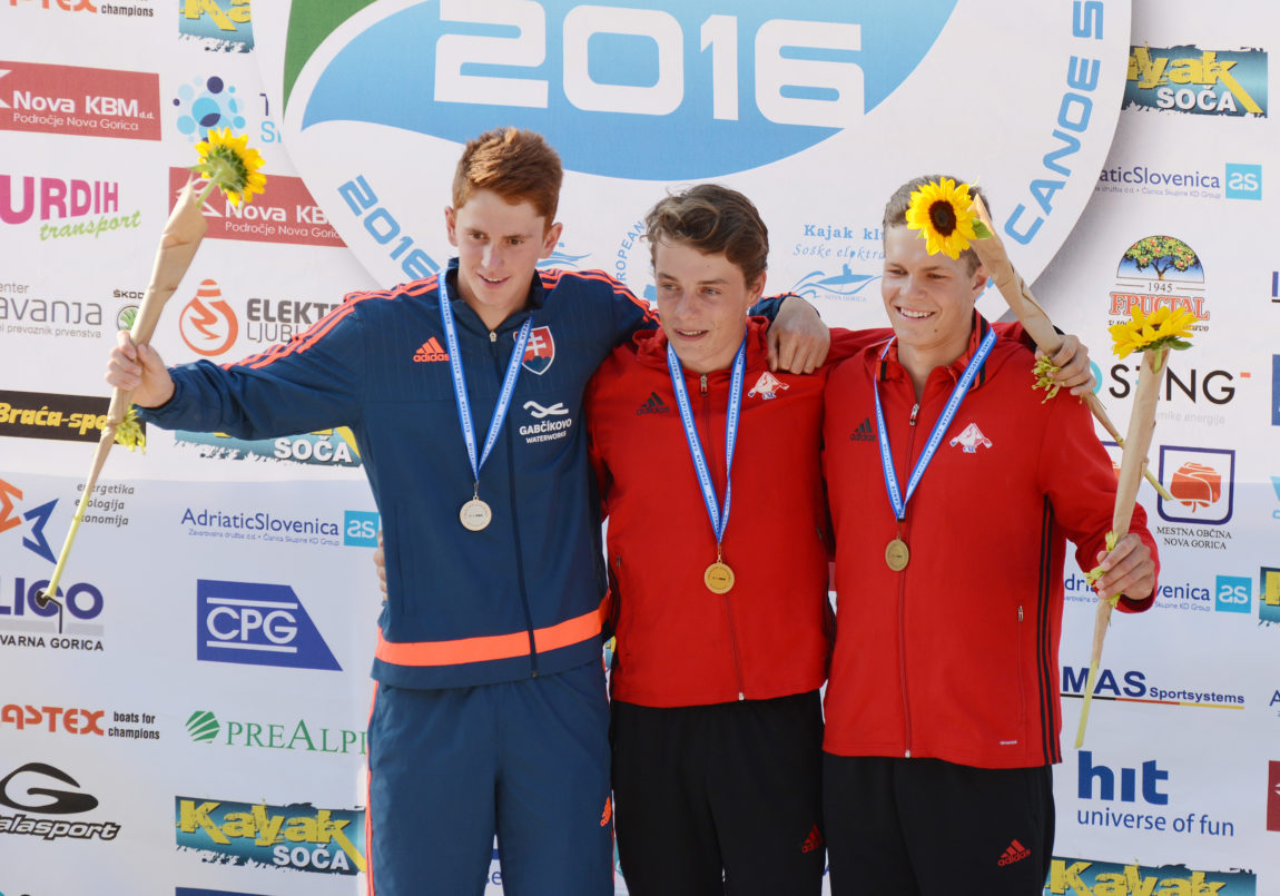 Lhota-Chaloupka-podium.jpg